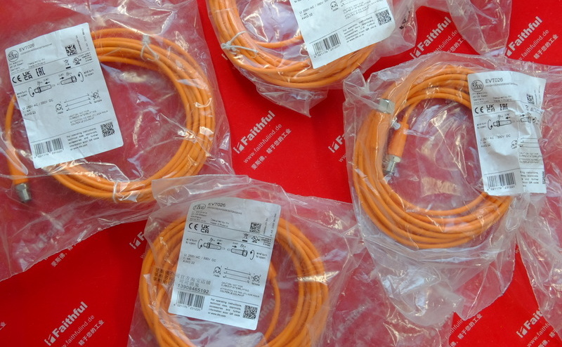 Ifm EVT026 IFM Anschluss kabel VDOGH030VAS0005E03STGH030VAS