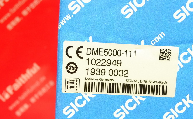 Sick DME5000-111 SICK Langstrecken-Laser-Entfernungs sensor 1022949 SSI