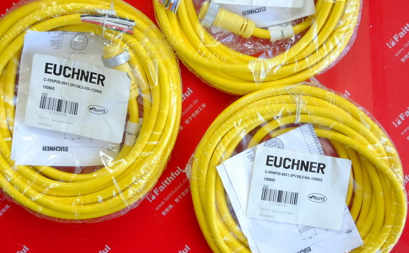 Euchner 100940 EUCHNER Anschluss kabel mit 8-poliger MR8-Rundstecker C-MINF08-08X1,0 PV06,0-MA-100940 6 m