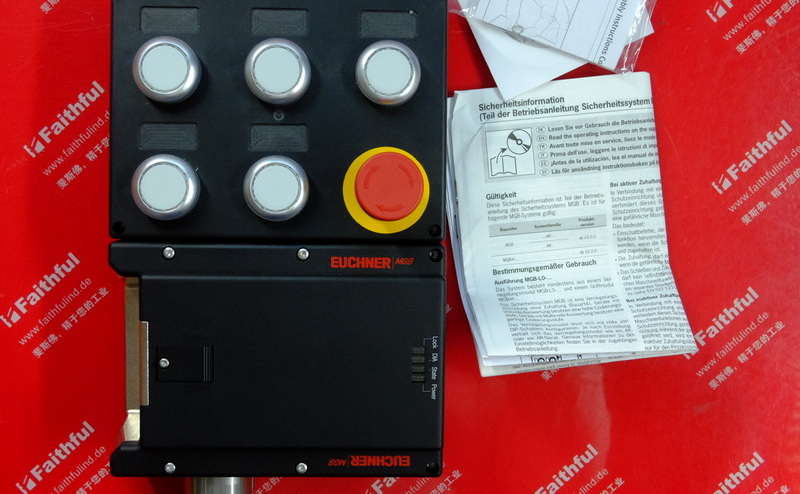 Euchner 156859 EUCHNERMGB-L1-ARA Serie Verriegelung modul MGB-L1C-ARA-L-156859, Federkraft verriegelung, ausgestattet mit 5 Tasten, Not-Aus-Schalter, einschl ießlich Etiketten träger, RC26-Stecker
