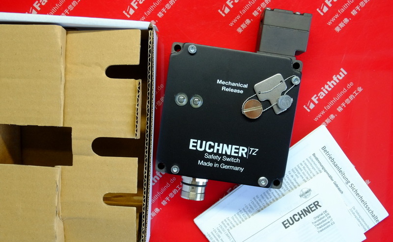 Euchner 085181 EUCHNERTZ Serie Sicherheits schalter TZ2RE024RC18VAB-C1826,RC18 Rund stecker