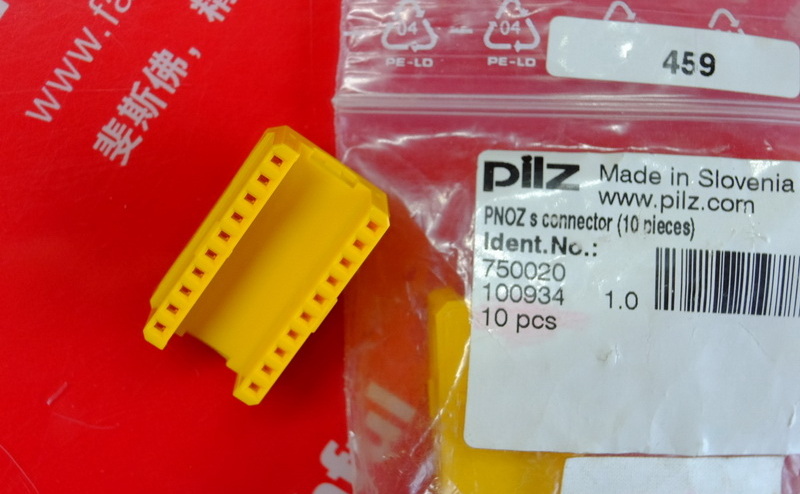 Pilz 750020 PILZ Steck verbinder PNOZ s connector 15180 Steck verbinder zum Anschließen der PNOZsigma-Sockel einheit an das PNOZsigma-Erweiterungs modul