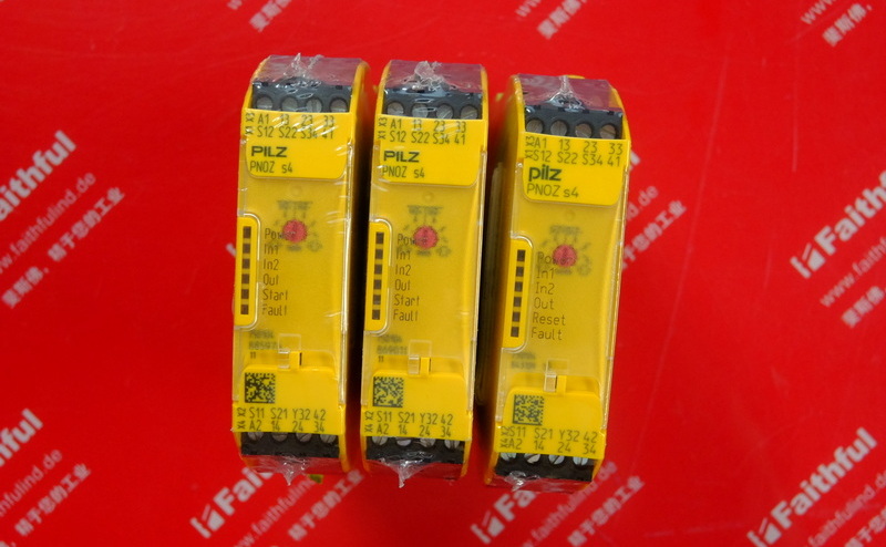 Pilz 750104 PILZ Sicherheits relais modul PNOZ s4 24VDC 3n/o 1n/c