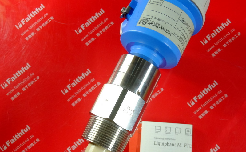 E H FTI55-AAC2RVJ42A1A ENDRESS HAUSER Kapazitiver Füllstand schalter Endress Hauser L = 1000mm FEI54
