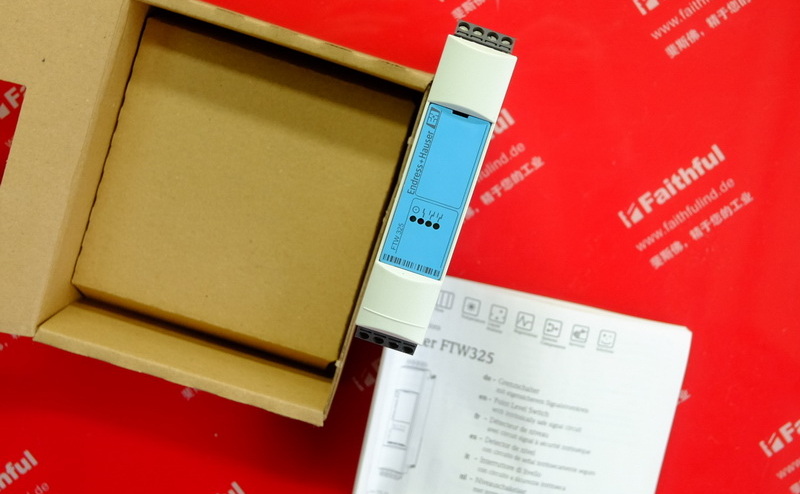 E H FTW325-A2A1A ENDRESS HAUSER Leitfähig keits signal wandler Endress Hauser