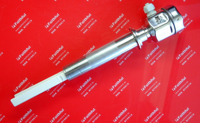 E H FTM51-1TDAL8A72AC ENDRESS HAUSER Stimmgabel End schalter Endress Hauser L = 355mm FEM58