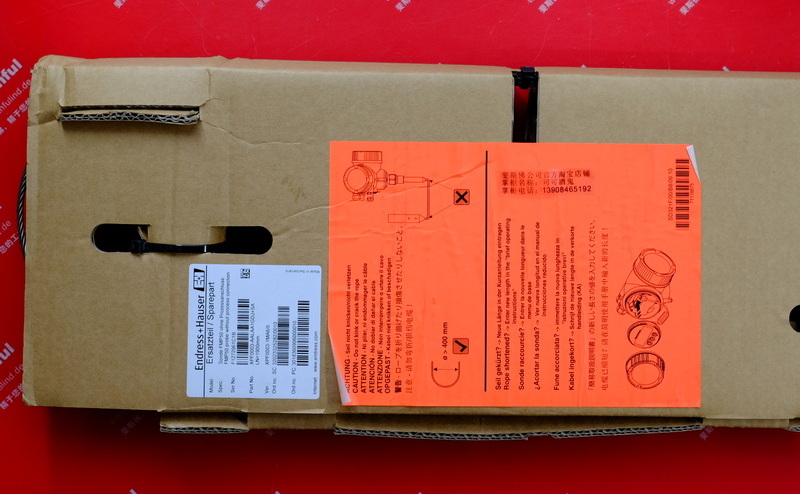 E H XPF0003-AALAA1GDJ SA ENDRESS HAUSER Neue FMP50-Sonde mit Gegengewicht