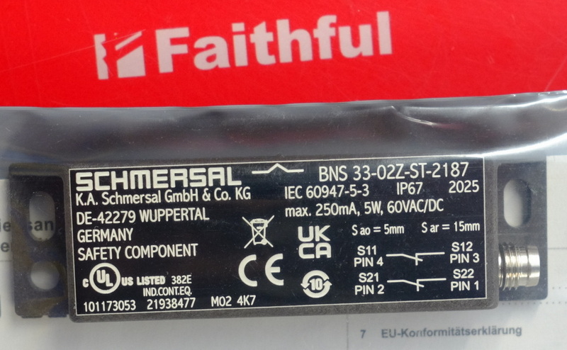 Schmersal 101173053 SCHMERSAL Magnet-Sicherheits sensor BNS 33-02Z-ST-2187
